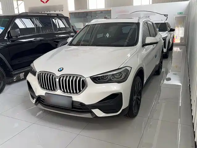 BMW  X1 2020