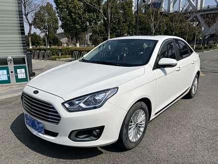 福睿斯 2017款 改款 1.5L 自动舒适型
