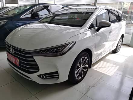 宋MAX 2019款 1.5T 自动智联睿逸天窗型 6座 国VI