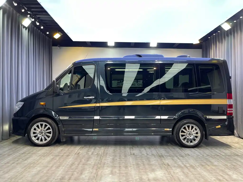 Mercedes-Benz Sprinter 2017 3.5L AT