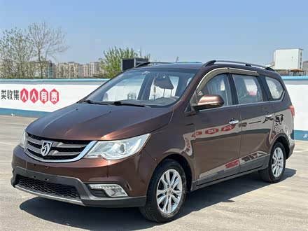 宝骏730 2014款 1.8L 手动舒适型 7座