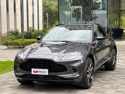 阿斯顿·马丁DBX 2021款 4.0T V8 返璞之境