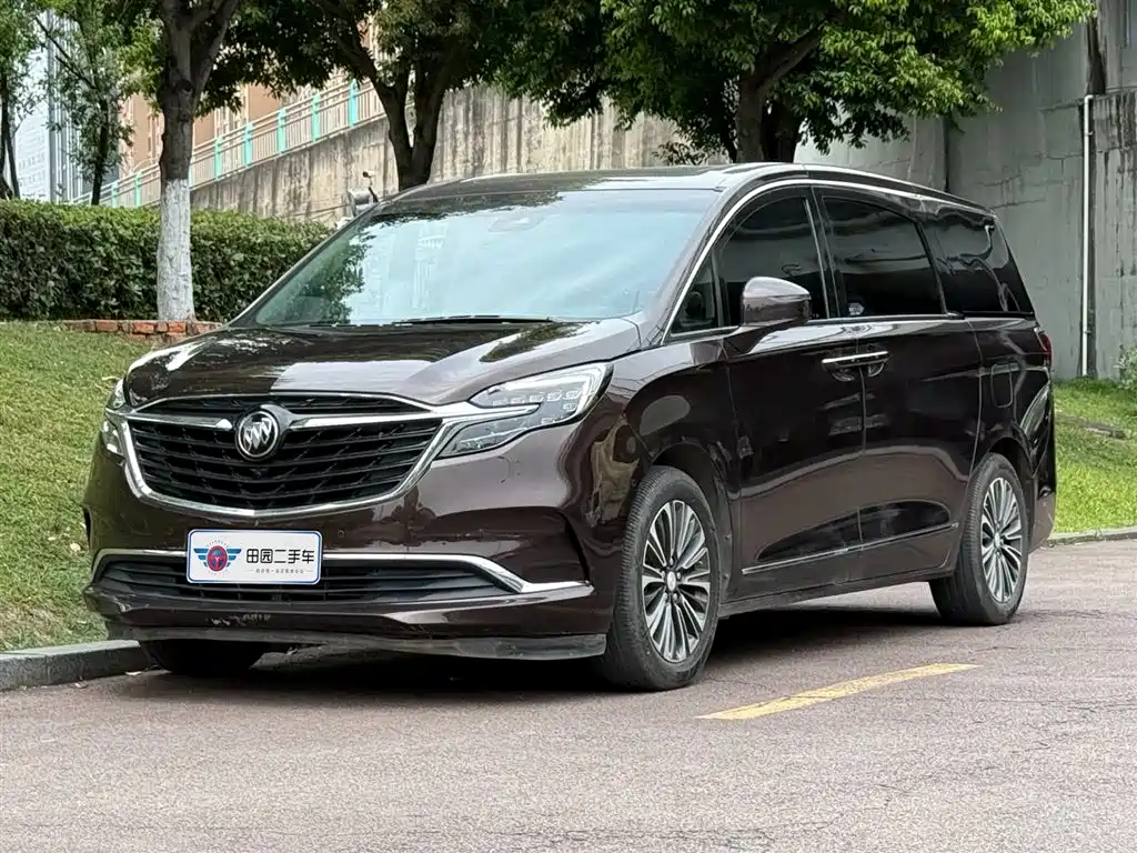 Buick GL8 2021 ES Land 653T Флагманский тип 42000 km 2021