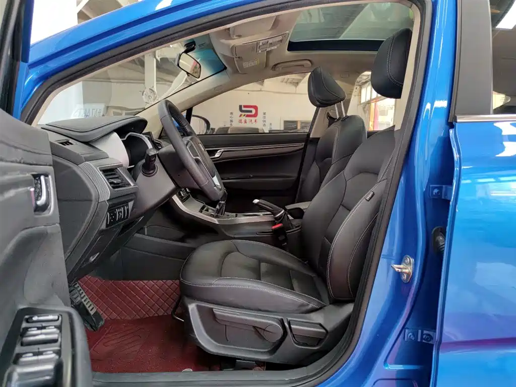 GEELY AUTOMOBILE EMGRAND GS