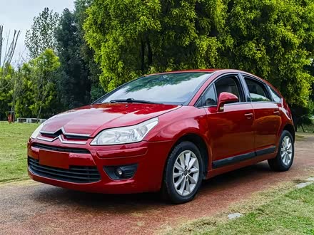世嘉 2011款 两厢 1.6L 自动悦雅型