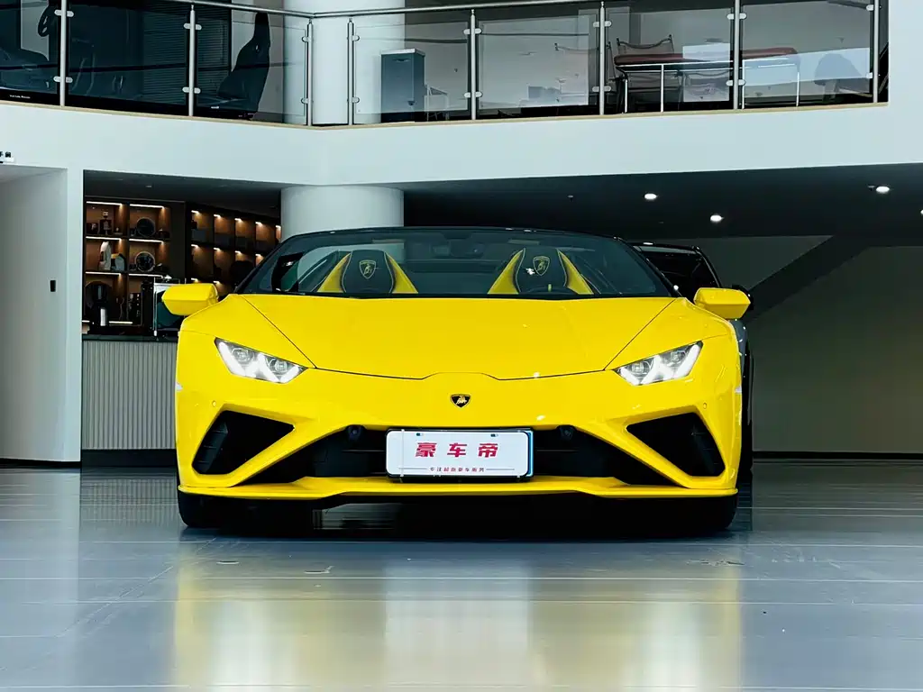 LAMBORGHINI HURACÁN
