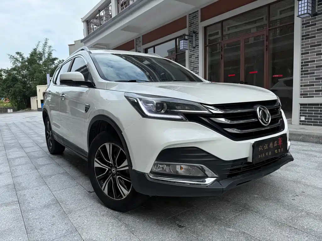 DONGFENG AX7