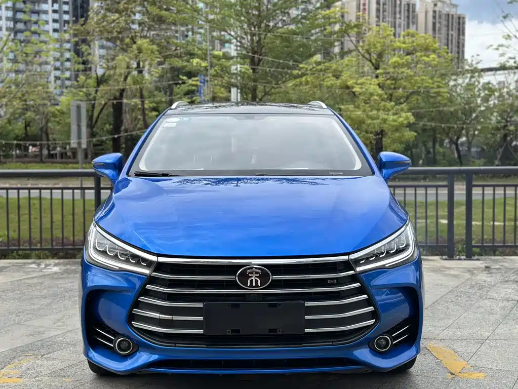 BYD SONG MAX