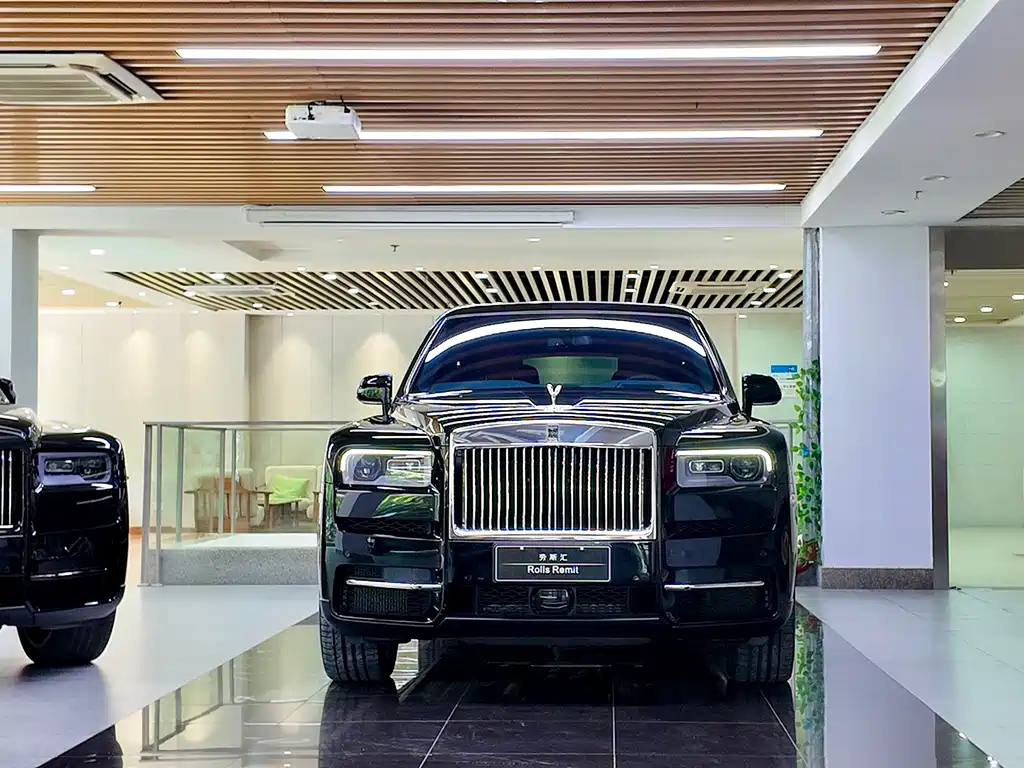 ROLLS-ROYCE CULLINAN