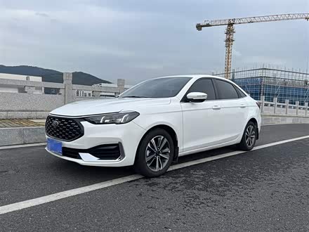 福睿斯 2021款 1.5L 自动钻石版