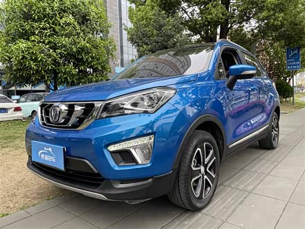 长安CS15 2016款 1.5L 自动豪华版