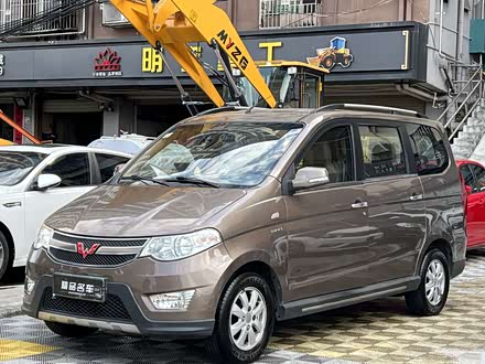 五菱宏光 2014款 1.5L S舒适型