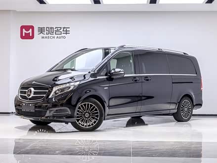 奔驰V级 2018款 V 260 L 尊贵加长版 国VI