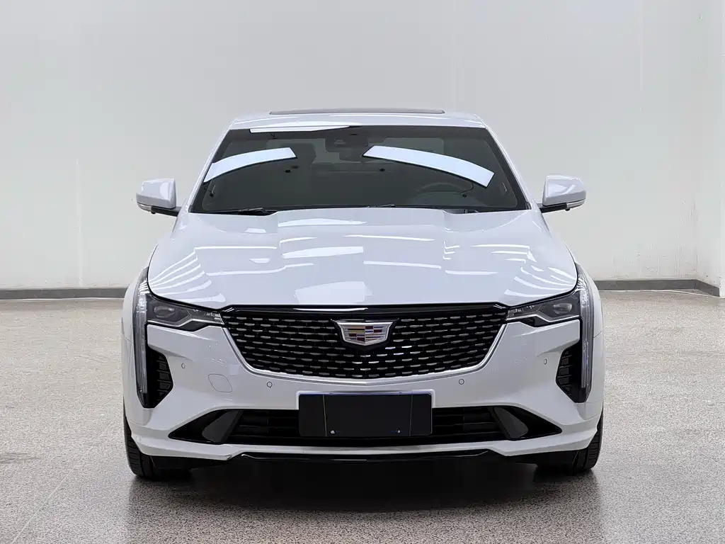 CADILLAC CT4
