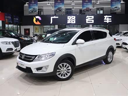 东风风神AX3 2016款 1.5L 手动致酷型