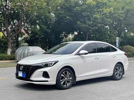 逸动 2021款 PLUS 蓝鲸NE 1.4T GDI DCT尊贵型