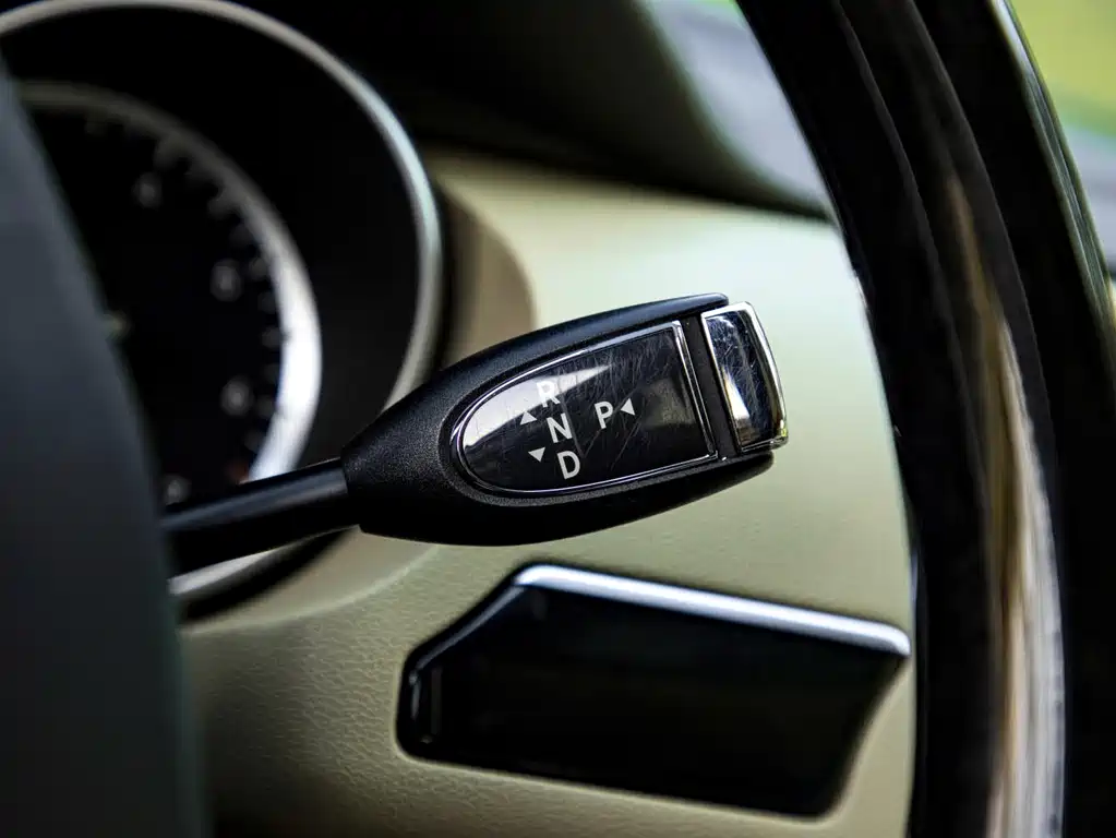 MERCEDES-BENZ R CLASS