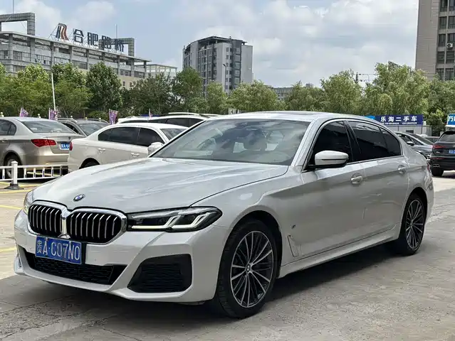 BMW  5 SERIES