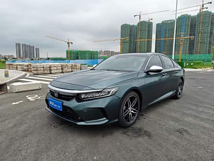 英仕派 2022款 锐·混动 2.0L 净越版