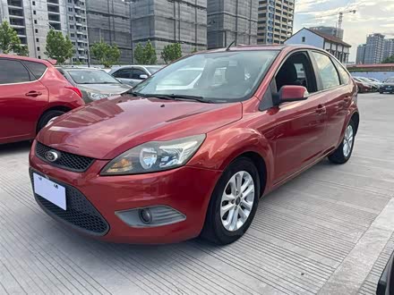 福克斯 2013款 两厢经典 1.8L 自动基本型
