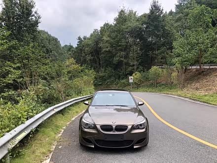 宝马M5 2005款 M5