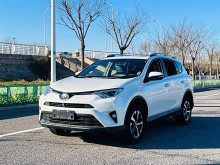 RAV4荣放 2016款 2.0L CVT两驱舒适版 国V