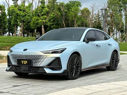 长安UNI-V 2023款 1.5T 运动版