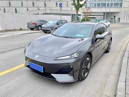 深蓝SL03 2022款 1.5L 1200增程版