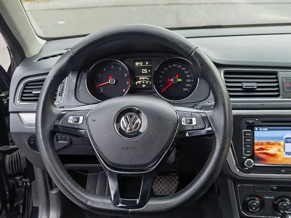 VOLKSWAGEN LAVIDA