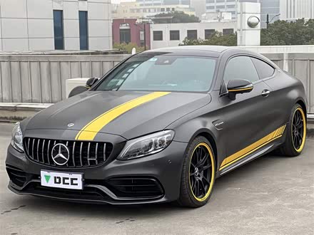 奔驰C级AMG 2021款 AMG C 63 轿跑车 暗夜特别版