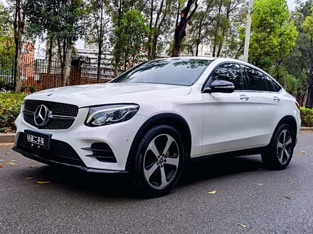 奔驰GLC轿跑 2019款 改款 GLC 200 4MATIC 轿跑SUV