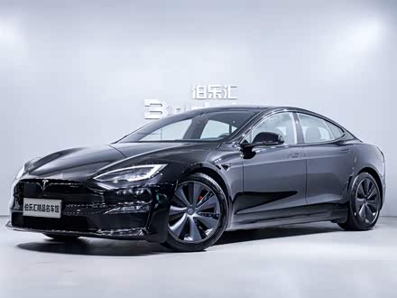 Model S 2023款 三电机全轮驱动 Plaid版