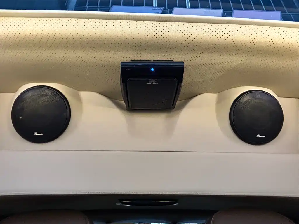 MERCEDES-BENZ V CLASS