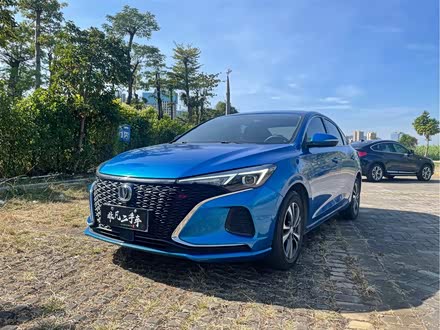 逸动 2020款 plus 蓝鲸ne 1.4t gdi dct尊贵型