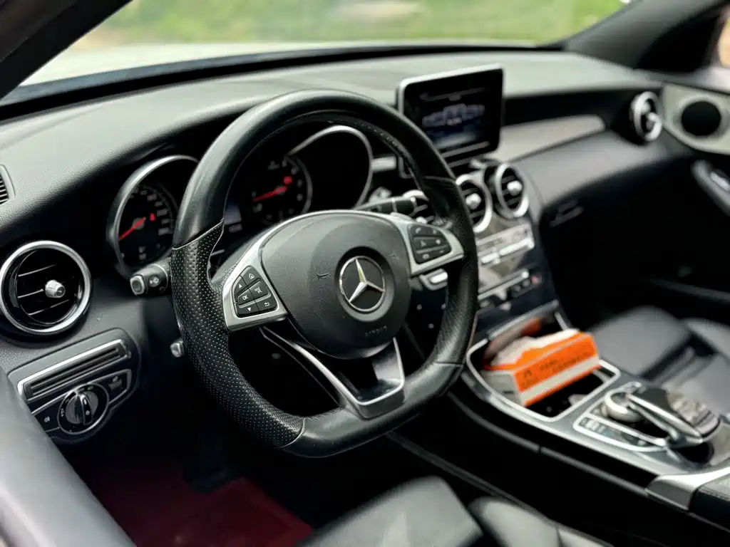 MERCEDES-BENZ C CLASS