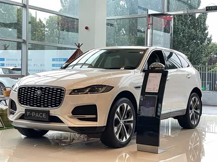 捷豹F-PACE 2024款 P250 R-Dynamic HSE
