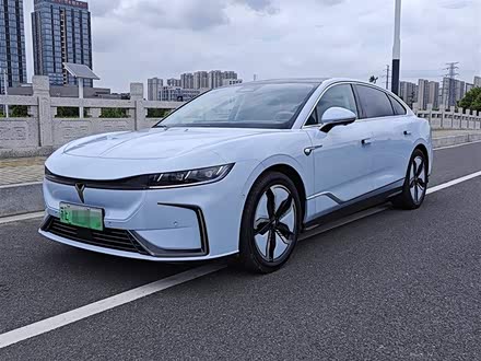 岚图追光 2023款 旗舰版