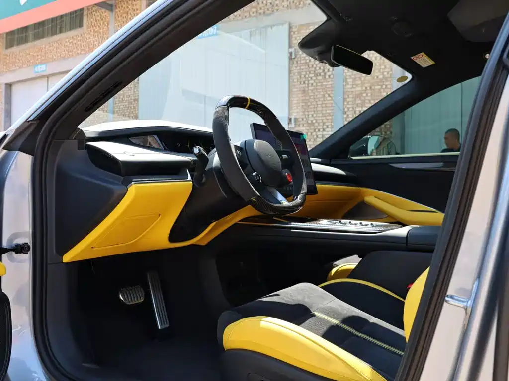 XIAOMI CAR XIAOMI SU7 ULTRA