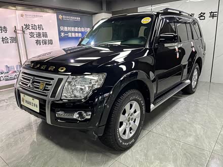 帕杰罗进口 2019款 3.0L 自动舒适版