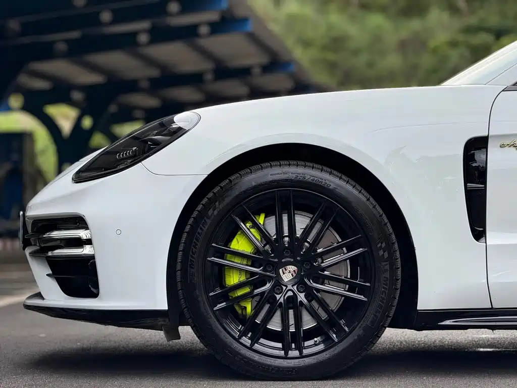 PORSCHE PANAMERA NEW ENERGY