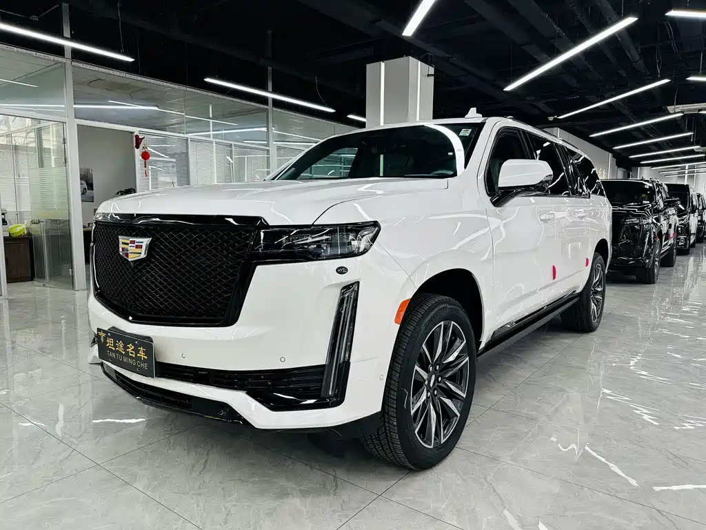 Cadillac Escalade 0