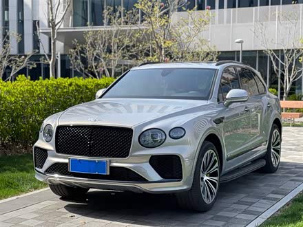 添越 2021款 4.0T V8