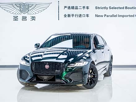 捷豹XFL 2021款 XFL 2.0T P250 四驱曜黑运动版