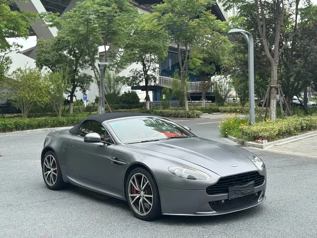 Aston Martin V8 Vantage 2012 4.7L S Roadster
