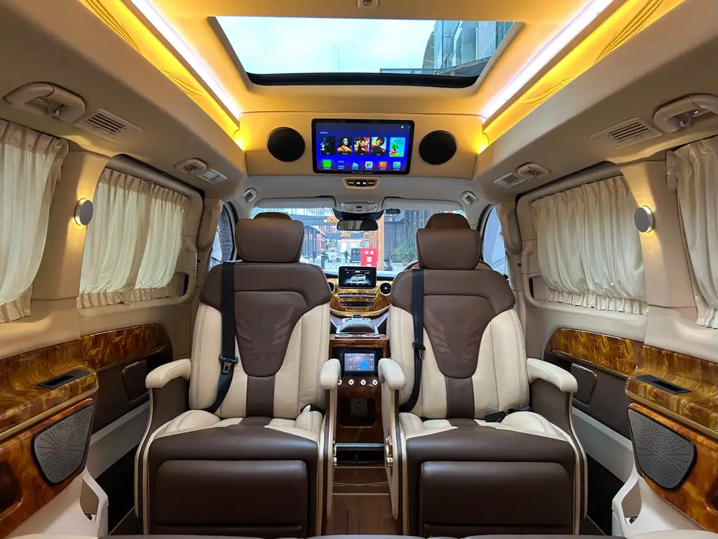 MERCEDES-BENZ V CLASS