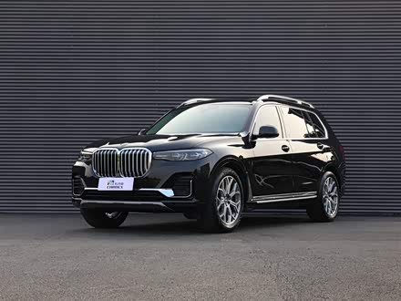 宝马X7 2021款 改款 xDrive40i 领先型豪华套装