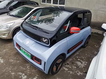 宝骏KiWi EV 2022款 设计师轻享版 三元锂