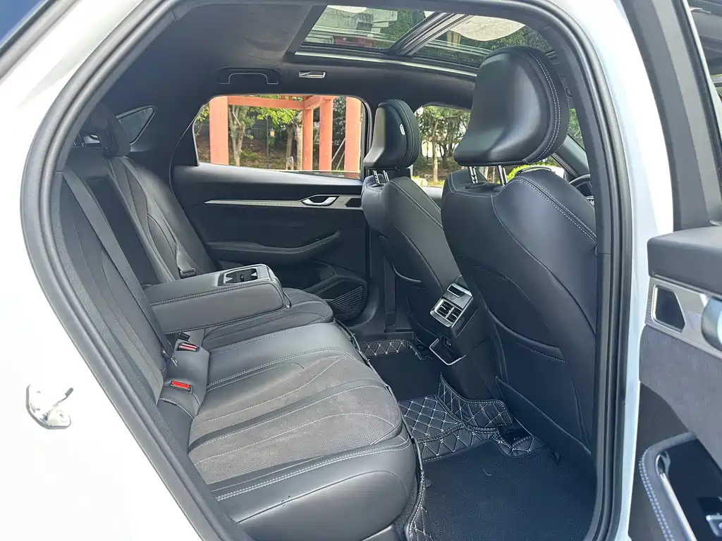 GEELY AUTOMOBILE XINGRUI