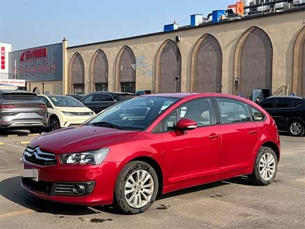 世嘉 2013款 两厢 1.6L 自动乐尚型
