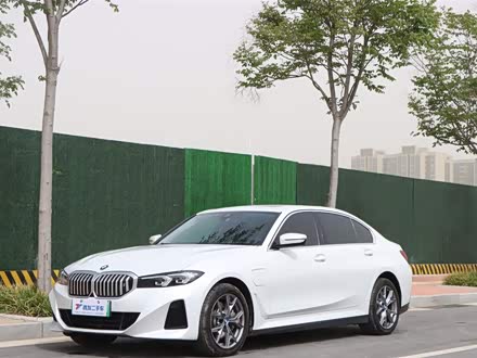 宝马i3 2022款 eDrive 35 L